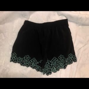 High Waisted Material Shorts w Blue Flowers